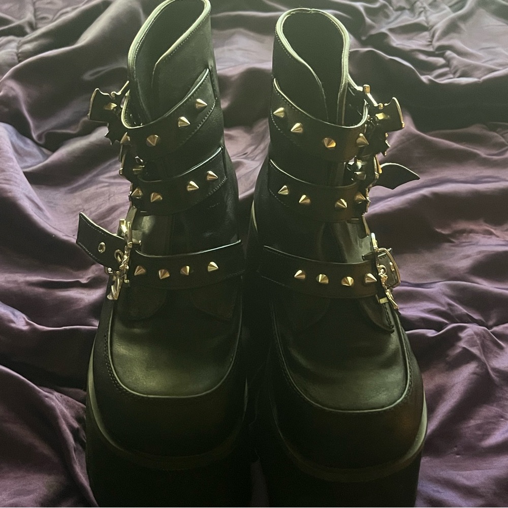 Demonia Ashes-55 | Women’s size 7 | black vegan leather - Picture 4 of 5